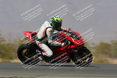 media/Mar-28-2022-Superbike Trackdays (Mon) [[b8603d0f67]]/Open Track Time/Turn 3 Inside/